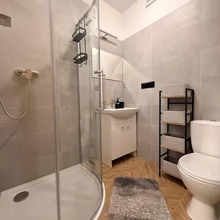 Pinea Apartment *